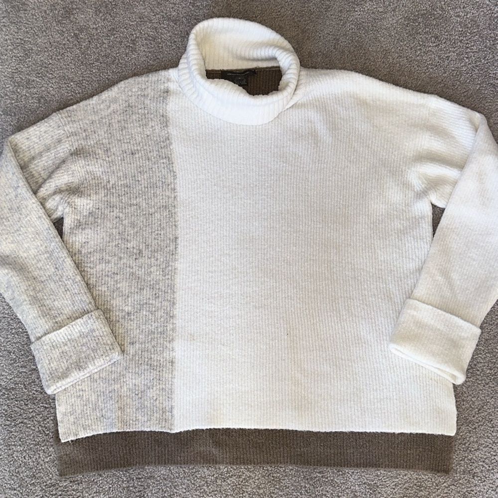 French Connection Women’s Wear to Work Beige Brushed Colorblock Sweater!